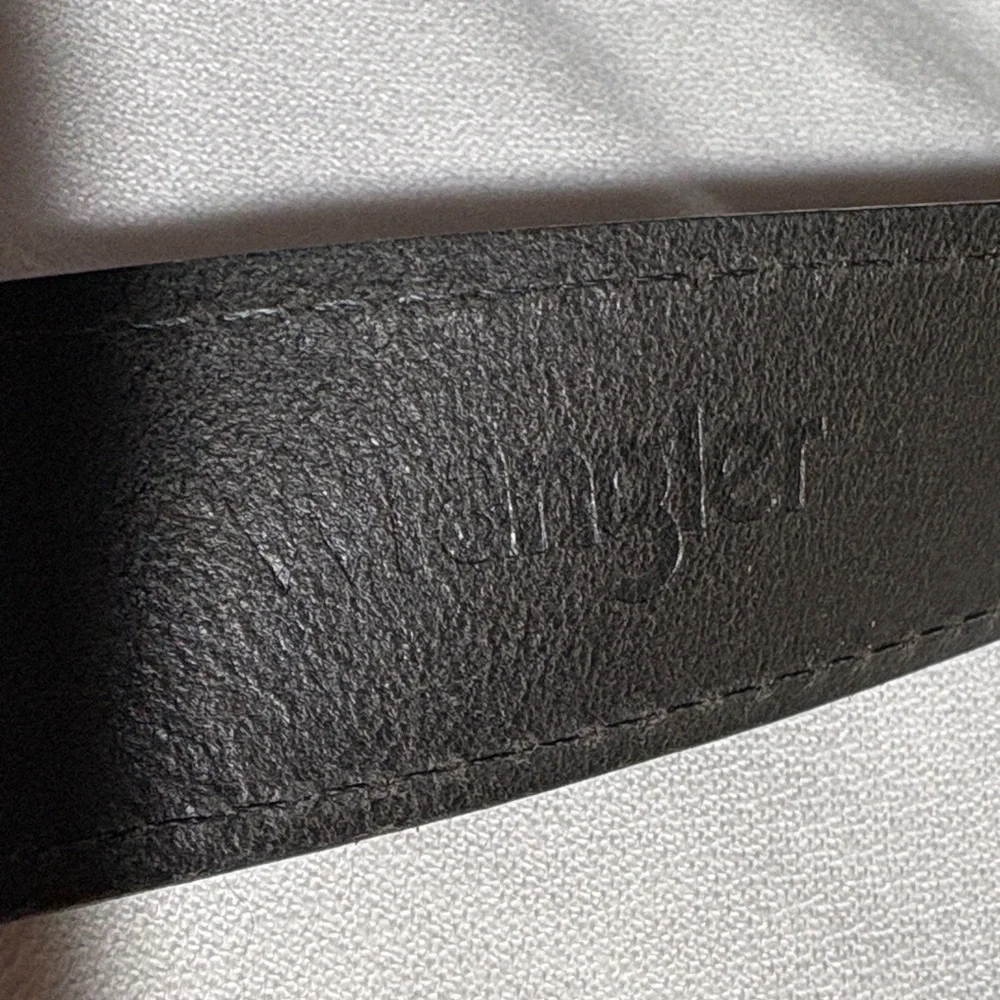 Wrangler Black Leather Belt with Silver tone Buckle - Size 50-52